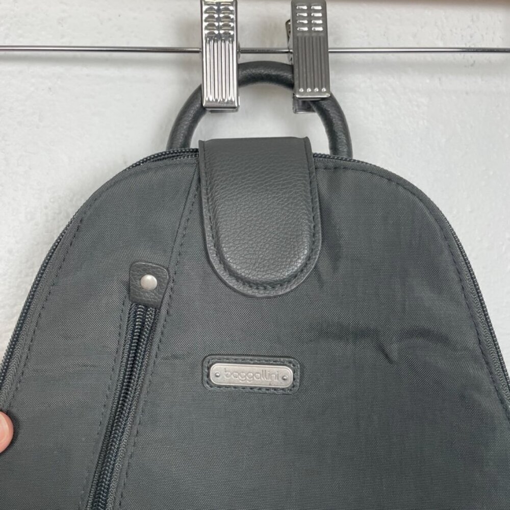 Baggallini Metro Backpack Grey Sterling shimmer Backpack Crossbody Bag - Picture 8 of 16